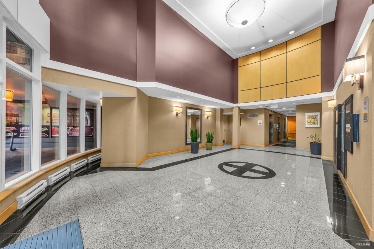 1-Br Condo In Downtown Coal Harbour With Parking And City Views Vancouver Eksteriør bilde