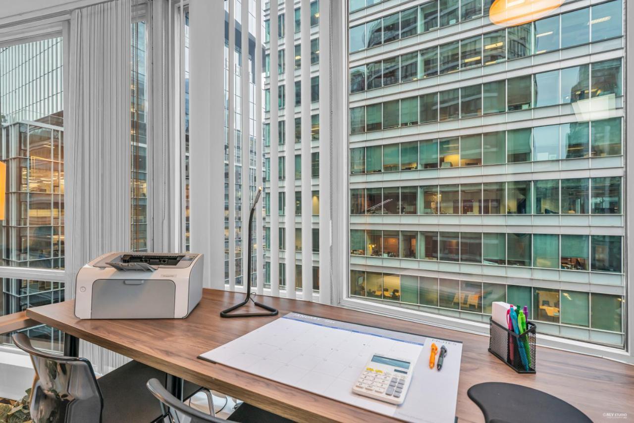 1-Br Condo In Downtown Coal Harbour With Parking And City Views Vancouver Eksteriør bilde
